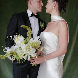 Wilder Gardens & Flowers - Modern Wedding