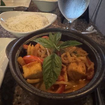 Siam Palace - Red Curry - Thai Near Me - Miami, Florida