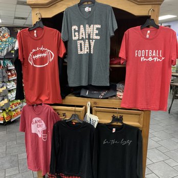 Bev's - Lots of Town of Ponder team spirit - Gas Stations Near Me - Ponder, Texas