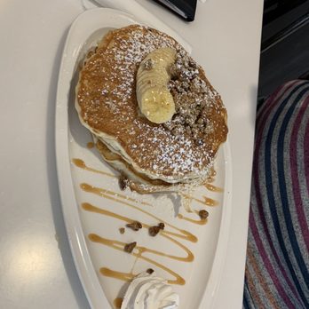 Omelet Bar - Banana pecan crunch pancakes - Breakfast & Brunch Near Me - Orlando, Florida Omelet Bar - Banana pecan crunch pancakes - Breakfast & Brunch Near Me - Orlando, Florida