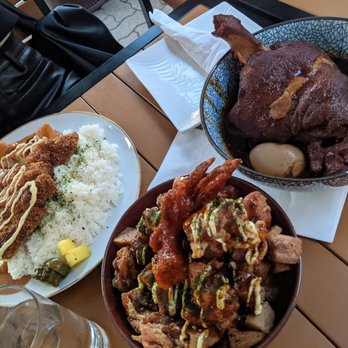 Tanuki Restaurant - Pork cutlet curry, karaage, shoyu braised pork shank - Japanese Near Me - Markham, Ontario Tanuki Restaurant - Pork cutlet curry, karaage, shoyu braised pork shank - Japanese Near Me - Markham, Ontario