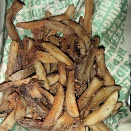 Seasoned fries, over cooked and nasty as hell this is terrible! Seasoned fries, over cooked and nasty as hell this is terrible!
