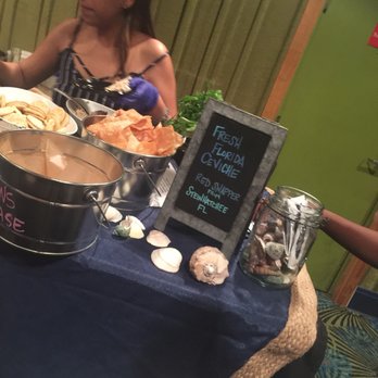 Enzian Theater - Waiting for the excellent fish dip and delicious ceviche on wontons from Fish Reel - Cinema Near Me - Maitland, Florida