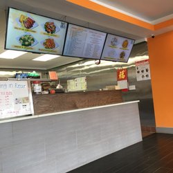East Garden - New spacier location, same great food