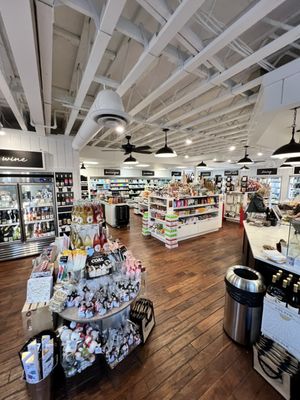 Kitchen & Market by null