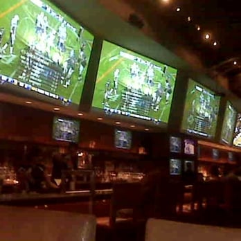 The Owners Box - The bar - Sports Bars Near Me - Dallas, Texas