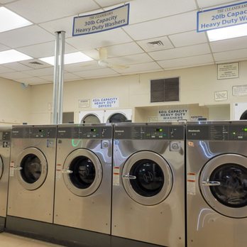 Cleanerama - 30 lb washers - Laundromat Near Me - Manchester, Pennsylvania Cleanerama - 30 lb washers - Laundromat Near Me - Manchester, Pennsylvania