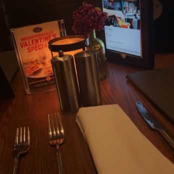 Saltine - Table set up - Seafood Near Me - Norfolk, Virginia
