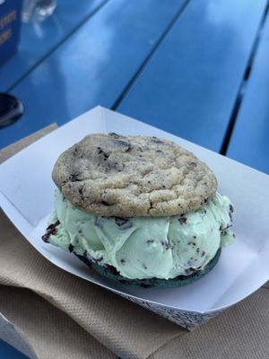 The Baked Bear by null