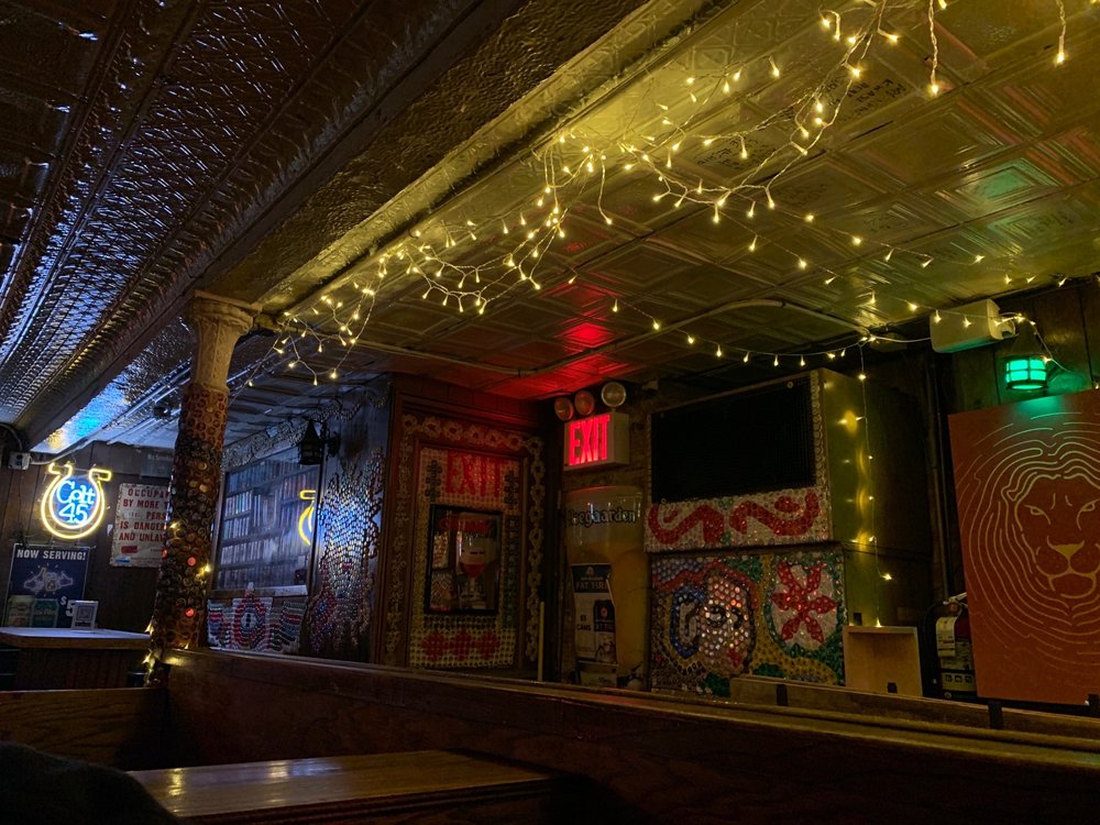 Peculier Pub