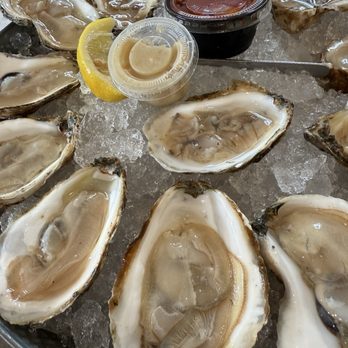 Hull's Seafood - There's always a great selection of oysters to choose from! - Seafood Near Me - Ormond Beach, Florida