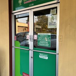 Taqueria La Fuente - Hours as of 9/2/22, Mon - Sat 10-8, Sun 10-7
