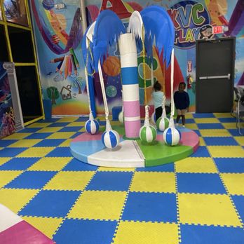 Kvc Play - Carousel - Indoor Playcenter Near Me - Duncanville, Texas Kvc Play - Carousel - Indoor Playcenter Near Me - Duncanville, Texas