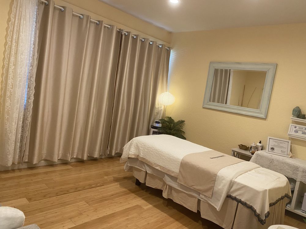JJ Wellness Massage Logo