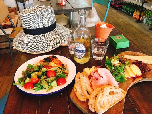 Brompton Food Market by null