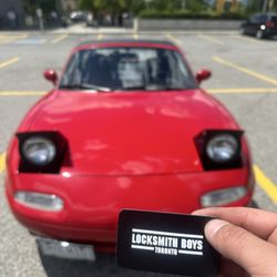 Locksmith Boys - Successfully unlocked a locked vehicle trunk using non-destructive entry methods without causing any damage.