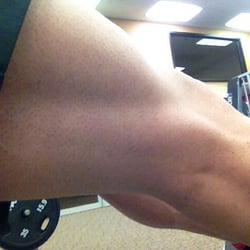Club Fitness - Wentzville - Quads and hams :)