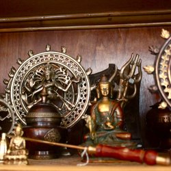 Om Shankari - Statuen