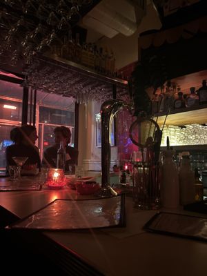 Bar Valentina by null