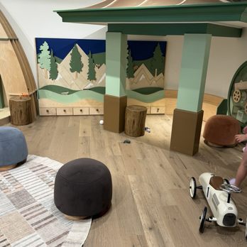 Little's Loft Play Cafe - Cafes Near Me - Kirkwood, Missouri