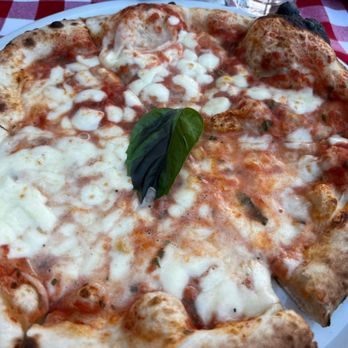 La Trattoria - Margarita pizza - Pizza Near Me - Naples, Florida