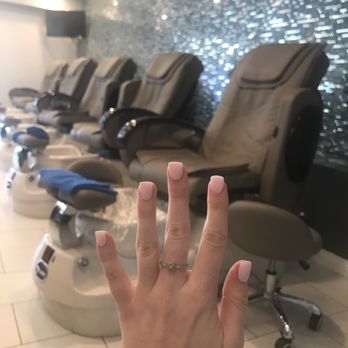 Dreams Nails & Spa - They do the best job here at Dreams and it feels so luxurious in here as well!! - Nail Salons Near Me - Camarillo, California Dreams Nails & Spa - They do the best job here at Dreams and it feels so luxurious in here as well!! - Nail Salons Near Me - Camarillo, California