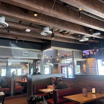 Chili's - Inside - Tex-Mex Near Me - Shakopee, Minnesota Chili's - Inside - Tex-Mex Near Me - Shakopee, Minnesota