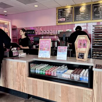 Voodoo Doughnut - Bakeries Near Me - Los Angeles, California Voodoo Doughnut - Bakeries Near Me - Los Angeles, California