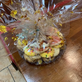Sweet Treats Bakery - Cookie platter - Bakeries Near Me - Bridgeport, Connecticut Sweet Treats Bakery - Cookie platter - Bakeries Near Me - Bridgeport, Connecticut