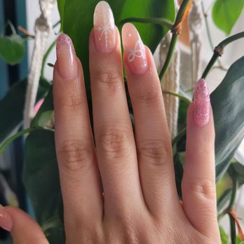 Lady Spotlight - Nail Salons Near Me - Sacramento, California Lady Spotlight - Nail Salons Near Me - Sacramento, California
