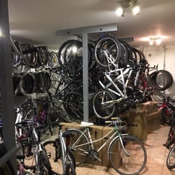 Cyklovrakoviště - Suteren prodejny druha cast