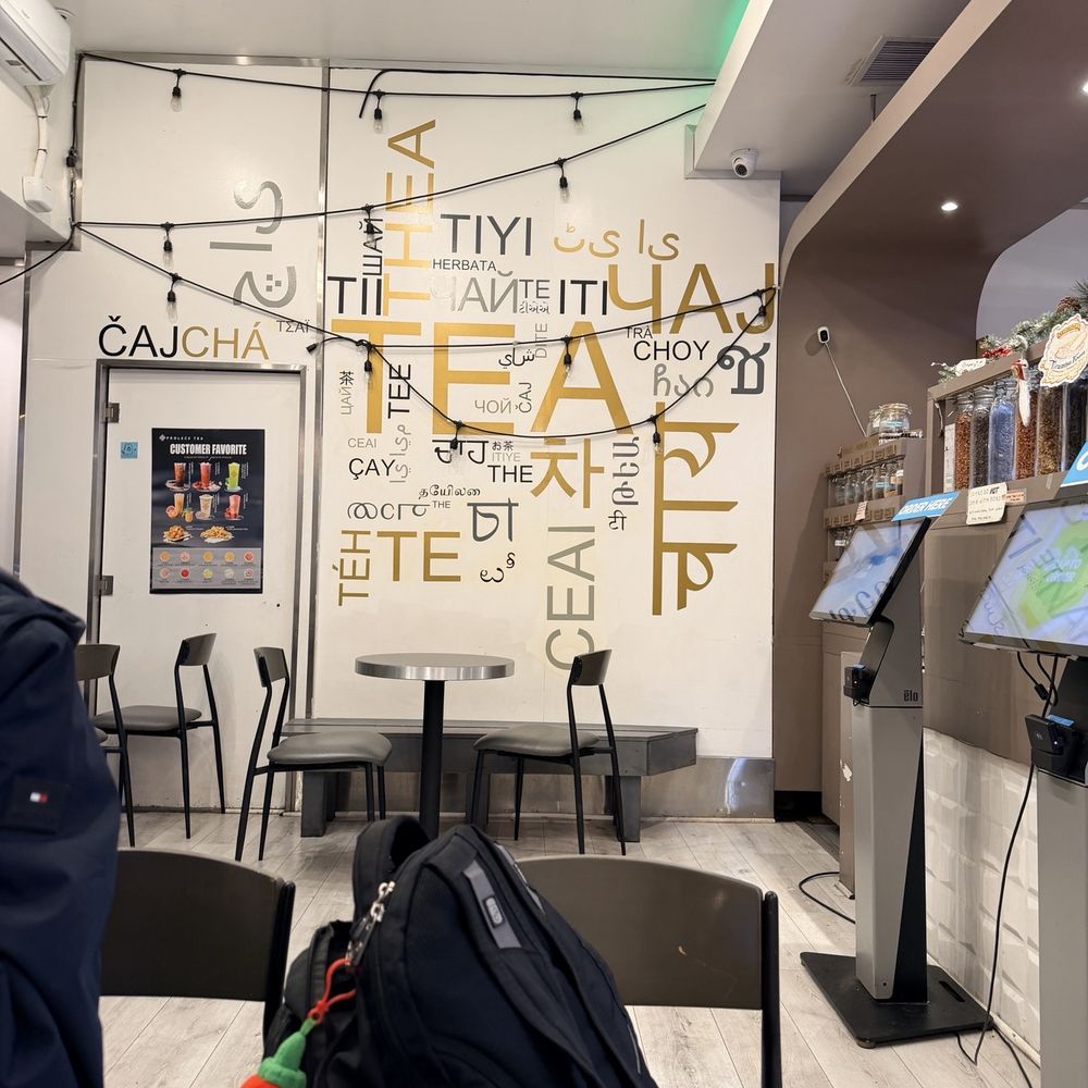 Prolece Tea - Inside seating - Bubble Tea Near Me - Pasadena, California