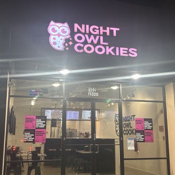 Night Owl Cookies - Outside - Desserts Near Me - Orlando, Florida