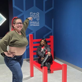 Museum of Illusions - Museums Near Me - Pittsburgh, Pennsylvania Museum of Illusions - Museums Near Me - Pittsburgh, Pennsylvania