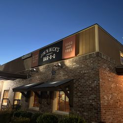 Jim 'N Nick's Bar-B-Q