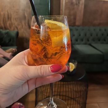 Martha My Dear - Aperol spritz - Cocktail Bars Near Me - Nashville, Tennessee Martha My Dear - Aperol spritz - Cocktail Bars Near Me - Nashville, Tennessee
