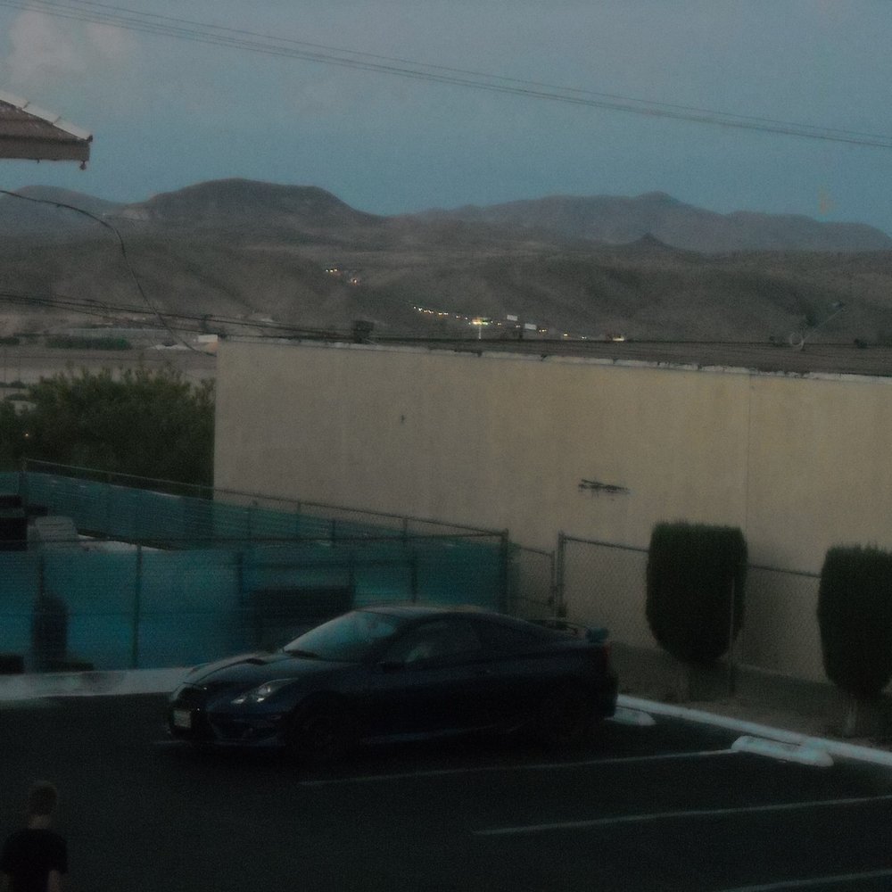 Rodeway Inn - Looking towards pool area - Hotels Near Me - Barstow, California