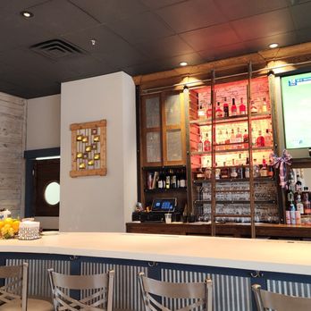 South Front Tavern - Bar - American Near Me - Wilmington, North Carolina South Front Tavern - Bar - American Near Me - Wilmington, North Carolina