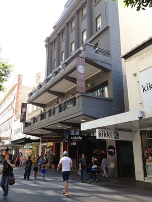 The Richmond Hotel by null
