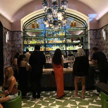 Sky Room - Rooftop bar inside - American Near Me - Long Beach, California