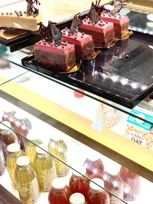 Chocolate Springs Cafe by null