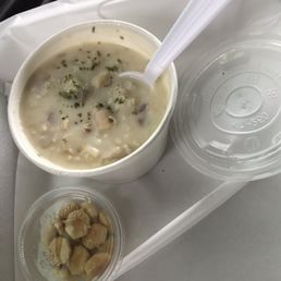 Cup of clam chowder, very good!!! Cup of clam chowder, very good!!!