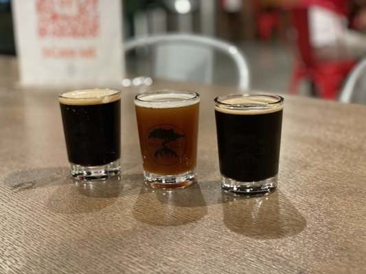 Smog City Brewing Co. at Glendora Public Market by null