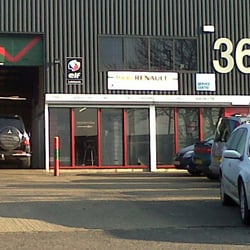 Bucks Renaults