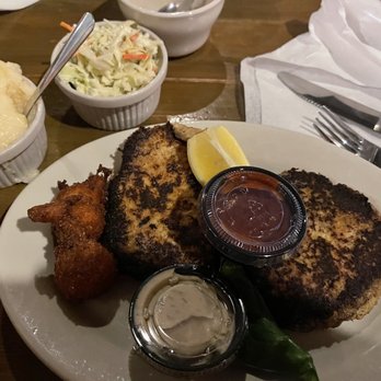 Skipper's Fish Camp - Crab Cakes - Seafood Near Me - Darien, Georgia Skipper's Fish Camp - Crab Cakes - Seafood Near Me - Darien, Georgia