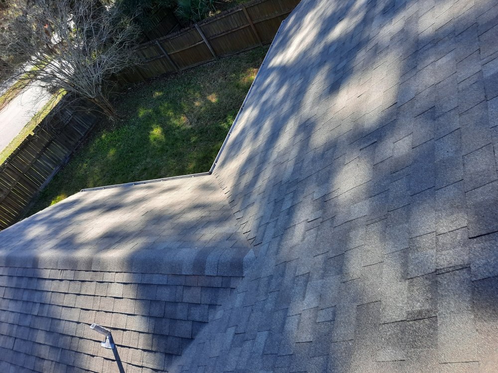 Slide of L&L Roofing And Repairs