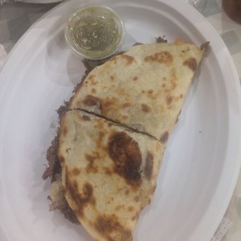 La Cruda Brand BBQ - Brisket quesadilla - Barbeque Near Me - Crosby, Texas