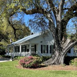 Iberville Parish Visitors Center - Lovely Visitors Center