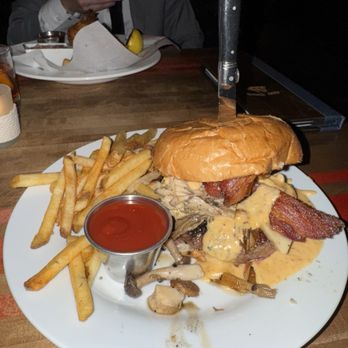 Ship Tavern - American Near Me - Denver, Colorado