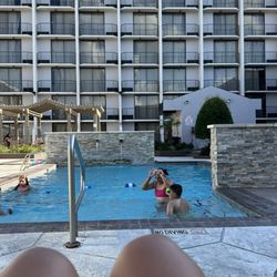 Holiday Inn Tyler - Conference Center - Pool area
